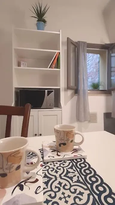 Mosaic Apartment Perugia 0*,